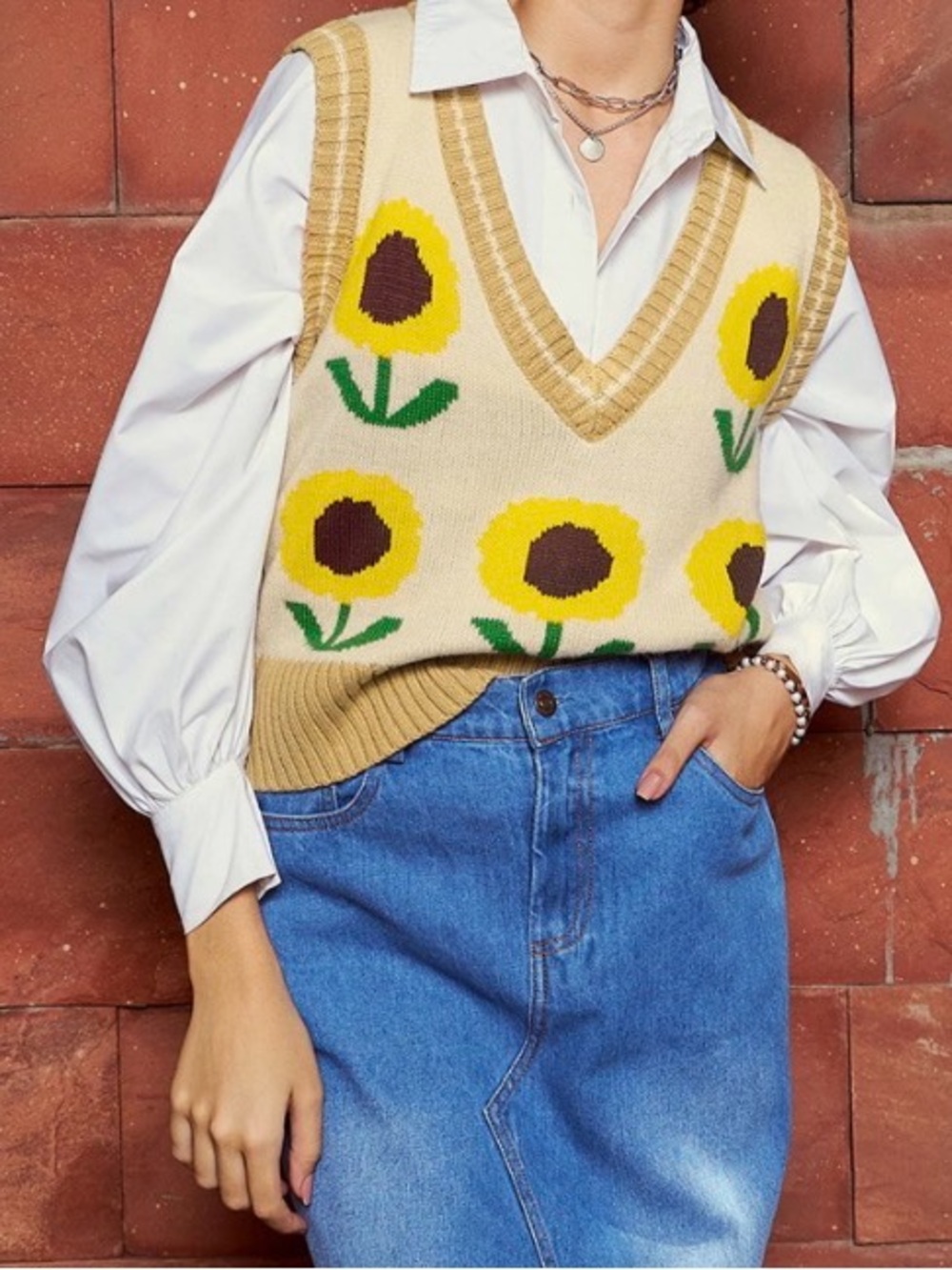 Sunflower Knit V-Neck Sweater Vest - Cream/Yellow